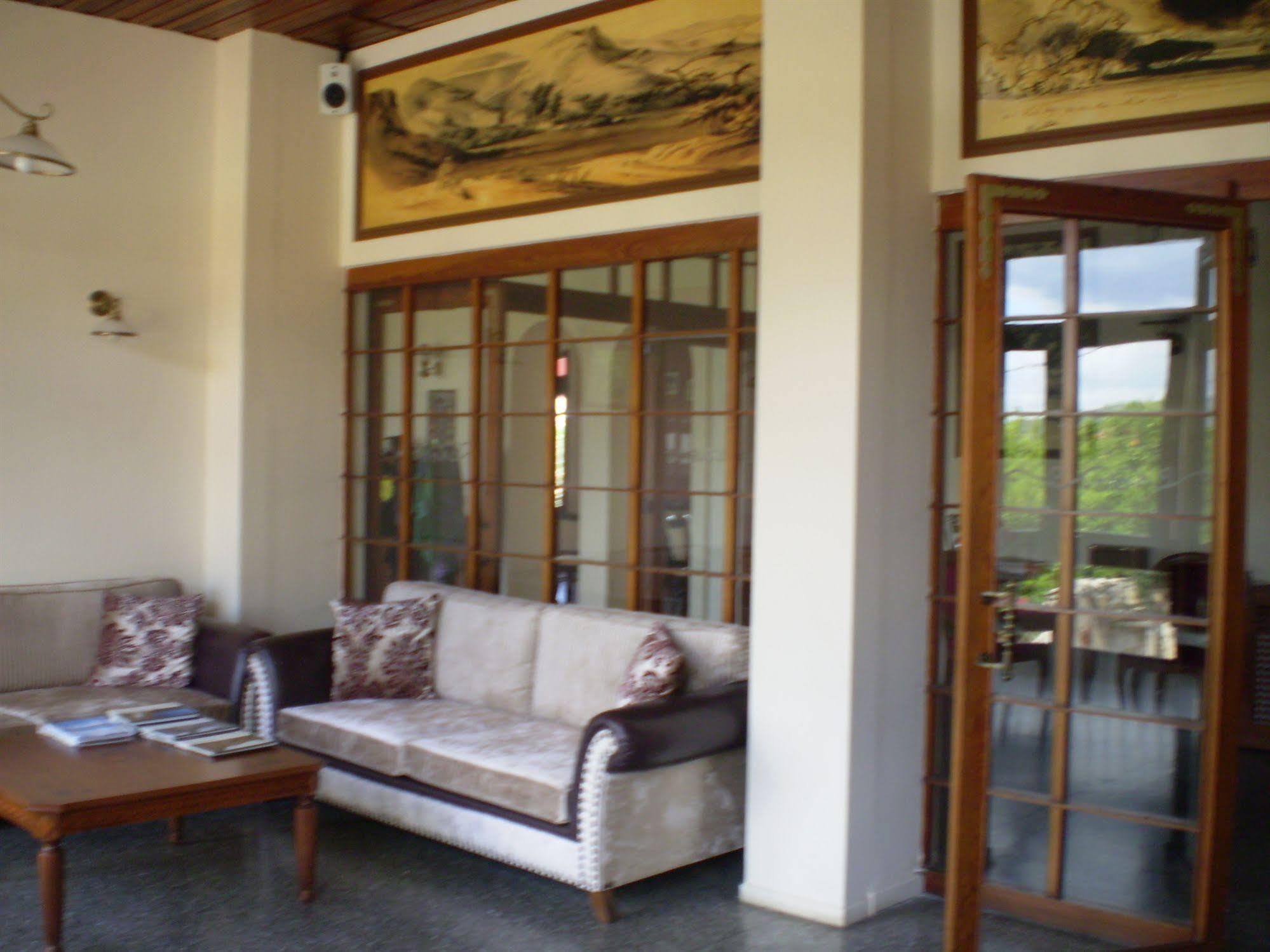 Byzantion Hotel Mystras Luaran gambar